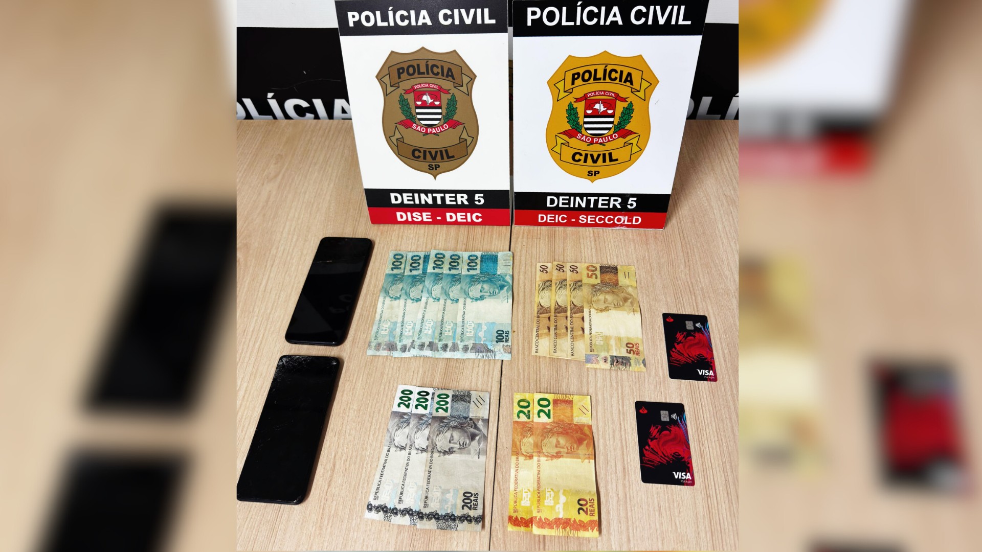Polícia cumpre mandados contra organização suspeita de falsificar documentos para obtenção de crédito