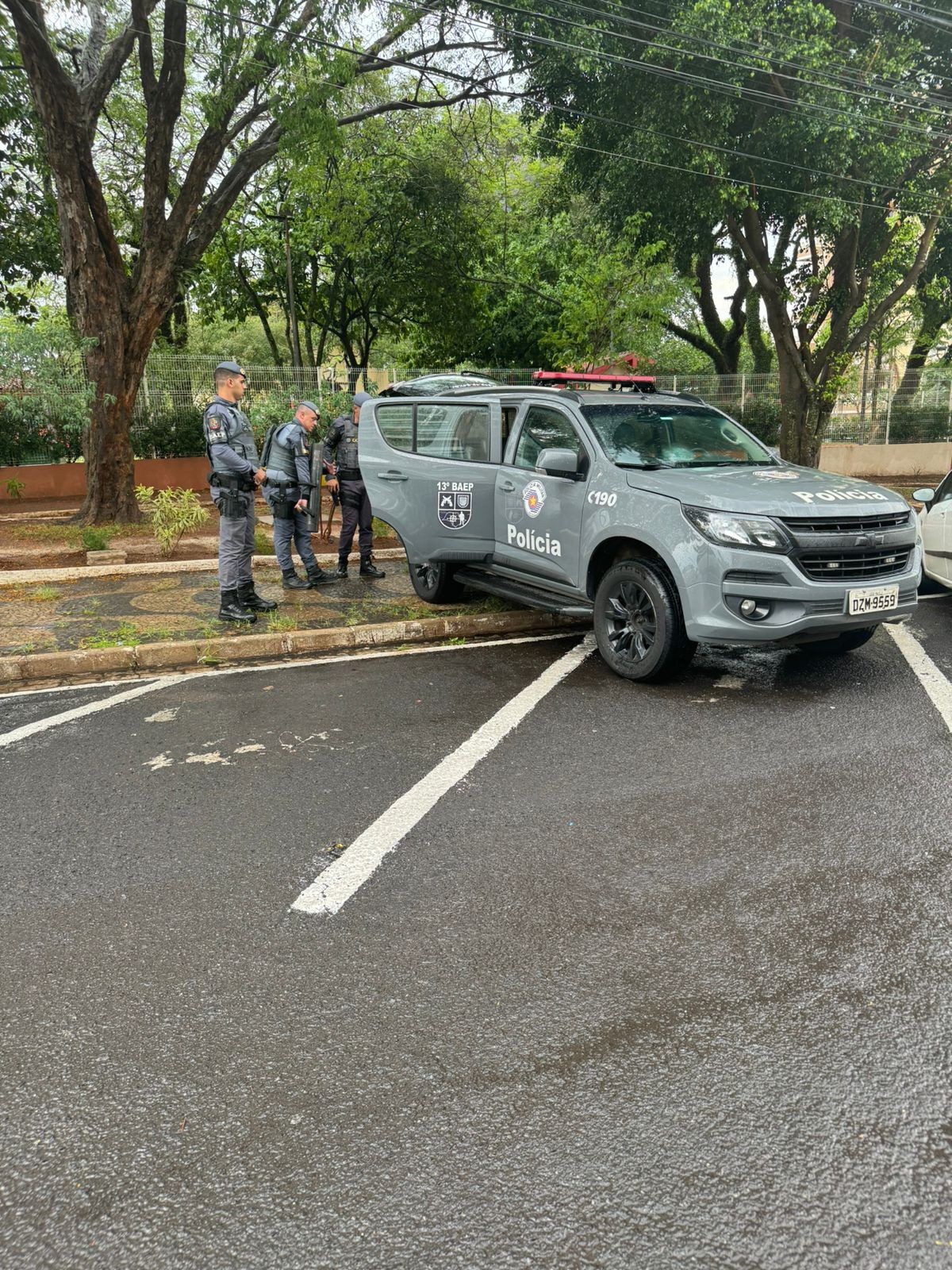 Operação do Gaeco e PM desarticula rede de distribuição de drogas em Marília; 11 pessoas foram presas 