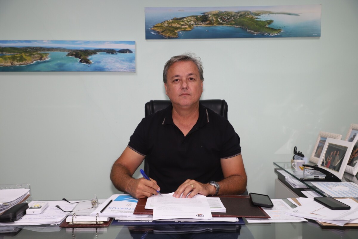 Presidente da Câmara assume Prefeitura de Búzios nesta terça após afastamento do prefeito Alexandre Martins