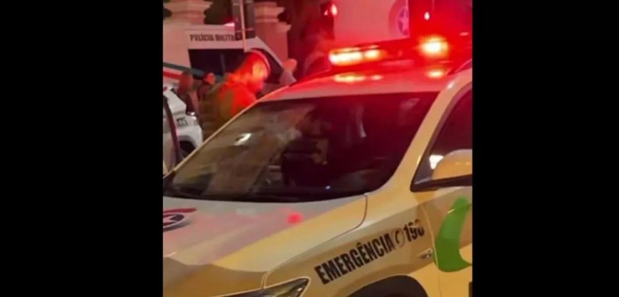 Ato contra fim das cotas em universidades de SC tem confusão entre deputada e ativista