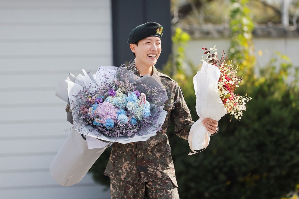 J-Hope do BTS dispensado do exército