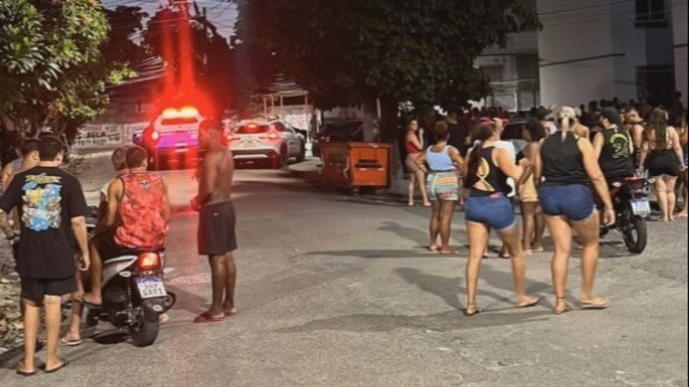 Perseguição terminou com mulher atingida por tiro e morta em Cascadura — Foto: Reprodução