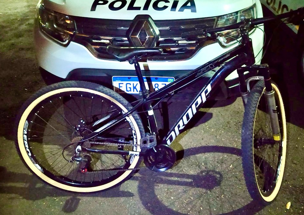 Bicicleta furtada foi recuperada e devolvida ao dono em Ilha Solteira (SP) — Foto: Arquivo Pessoal