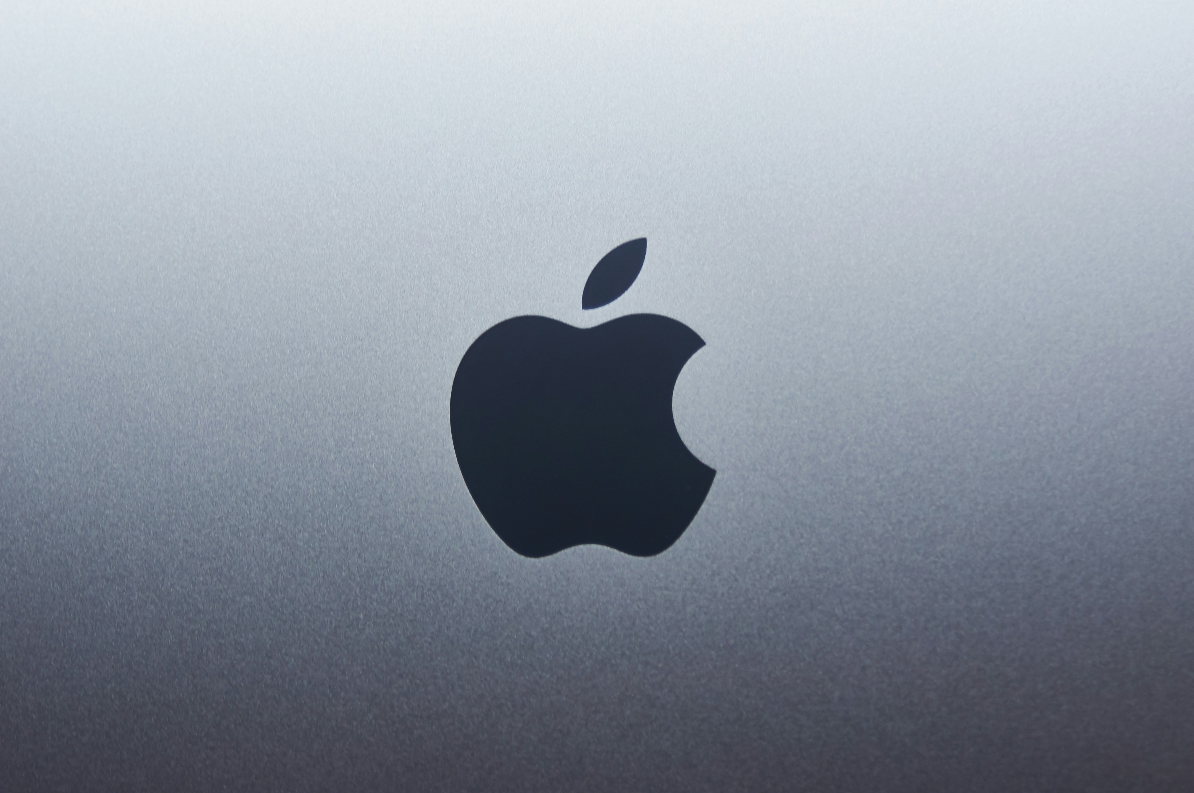 Apple perde recurso contra lei da União Europeia que limita poder das big techs