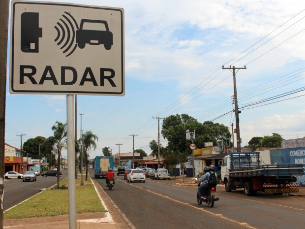Justiça atende ação popular e suspende multas de trânsito em Campo Grande