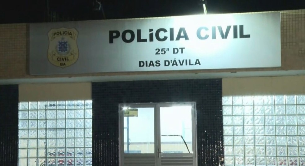 Delegacia da cidade de Dias D&acute;&Aacute;vila, cidade da Regi&atilde;o Metropolitana de Salvador, investiga caso de cantora gospel &mdash; Foto: Reprodu&ccedil;&atilde;o/TV Bahia