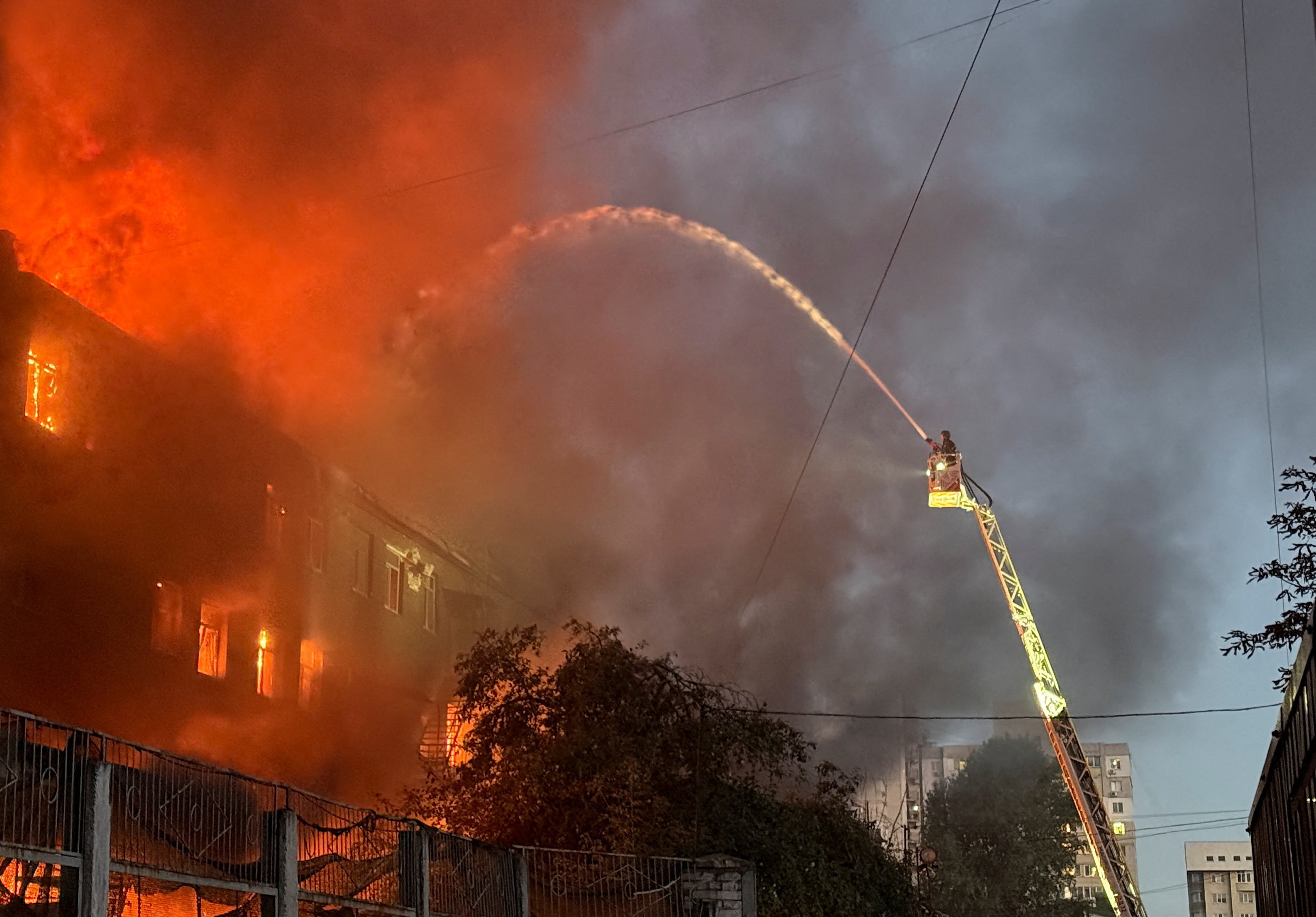 Rússia bombardeia Kiev em meio a tentativa de acordo de paz