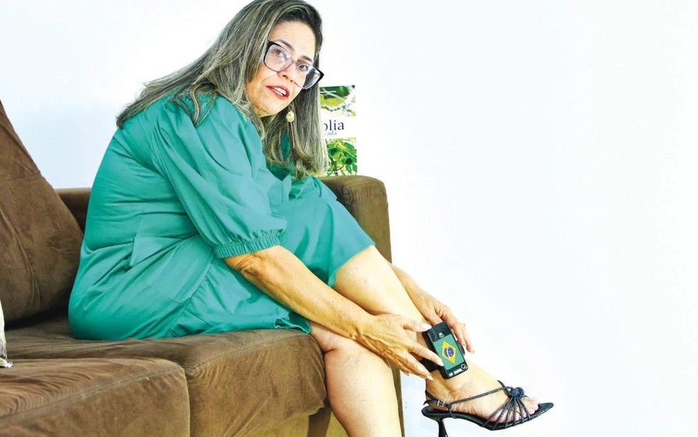 Rosana Maciel Gomes, que foi condenada pelo STF e teve o nome colocado na lista vermelha da Interpol — Foto: Fábio Lima/O Popular