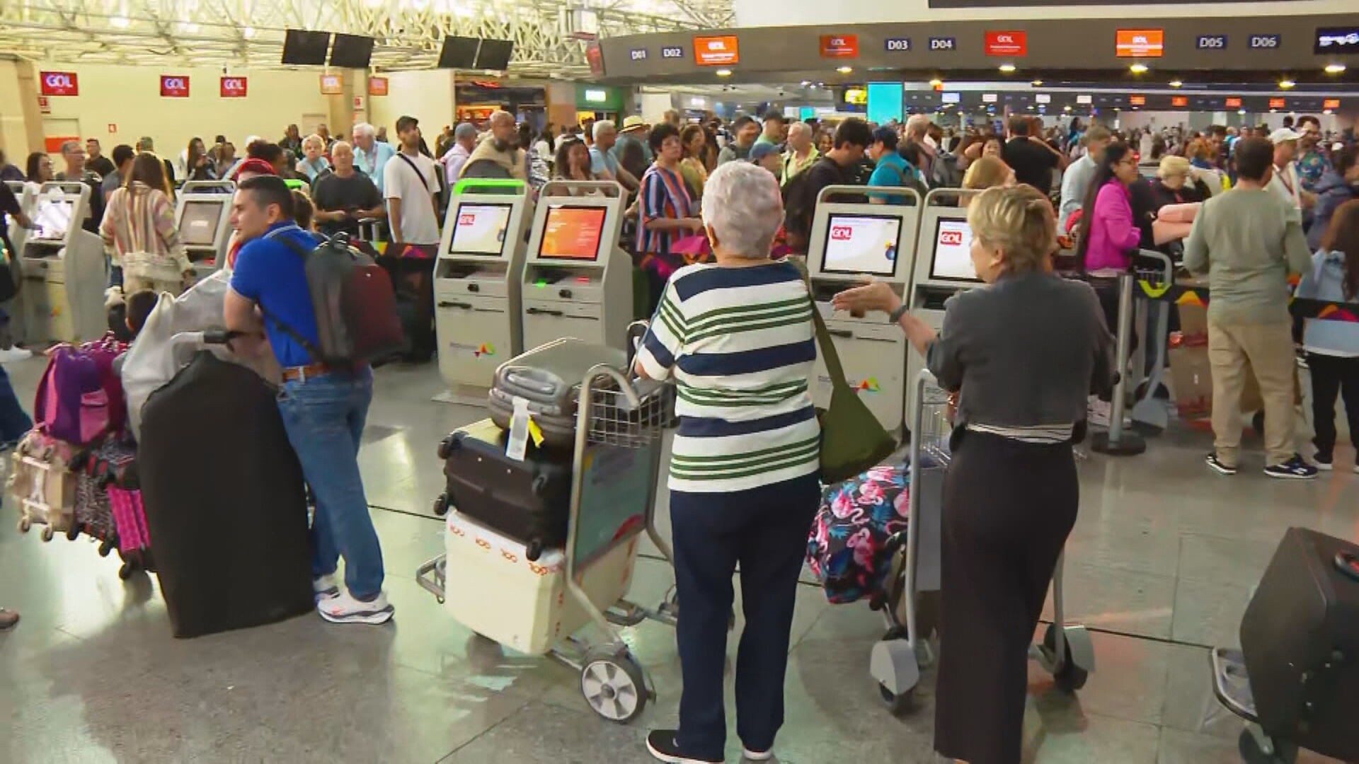 Rio tem 10 voos cancelados nos aeroportos nesta sexta