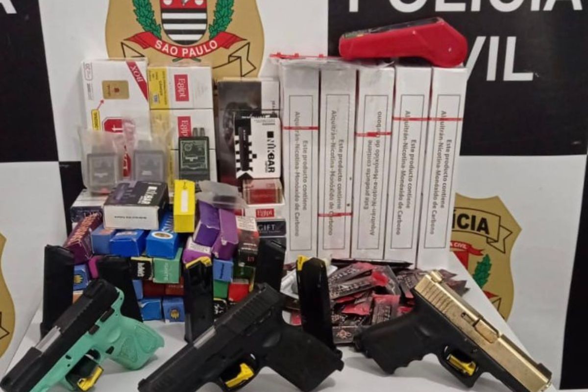 Dono de adega é preso por vender cigarros contrabandeados e estimulante sexual 'mel do amor'