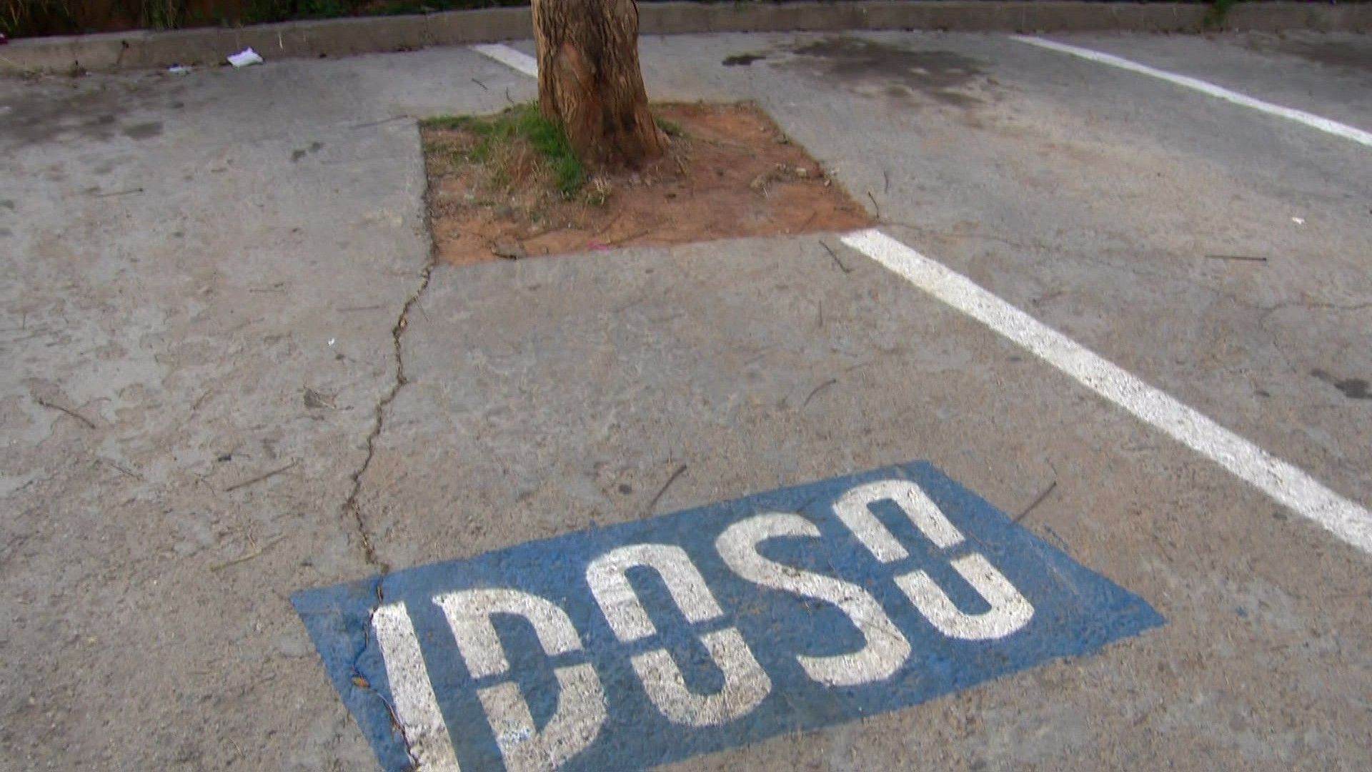 Emissão de Passe Fácil e credencial de estacionamento é suspenso em posto de Belém