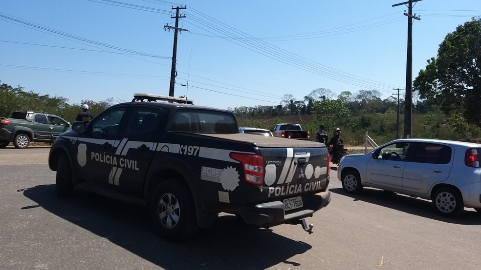 Detentos fazem rebelião em presídio de segurança máxima em Rio Branco — Foto: Eldérico Silva/Rede Amazônica Acre 