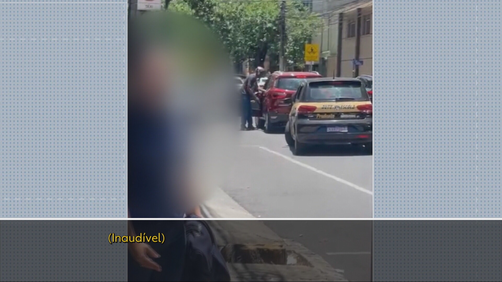 Idosa é agredida com soco após discussão no trânsito e tem carro apedrejado em BH; VÍDEO