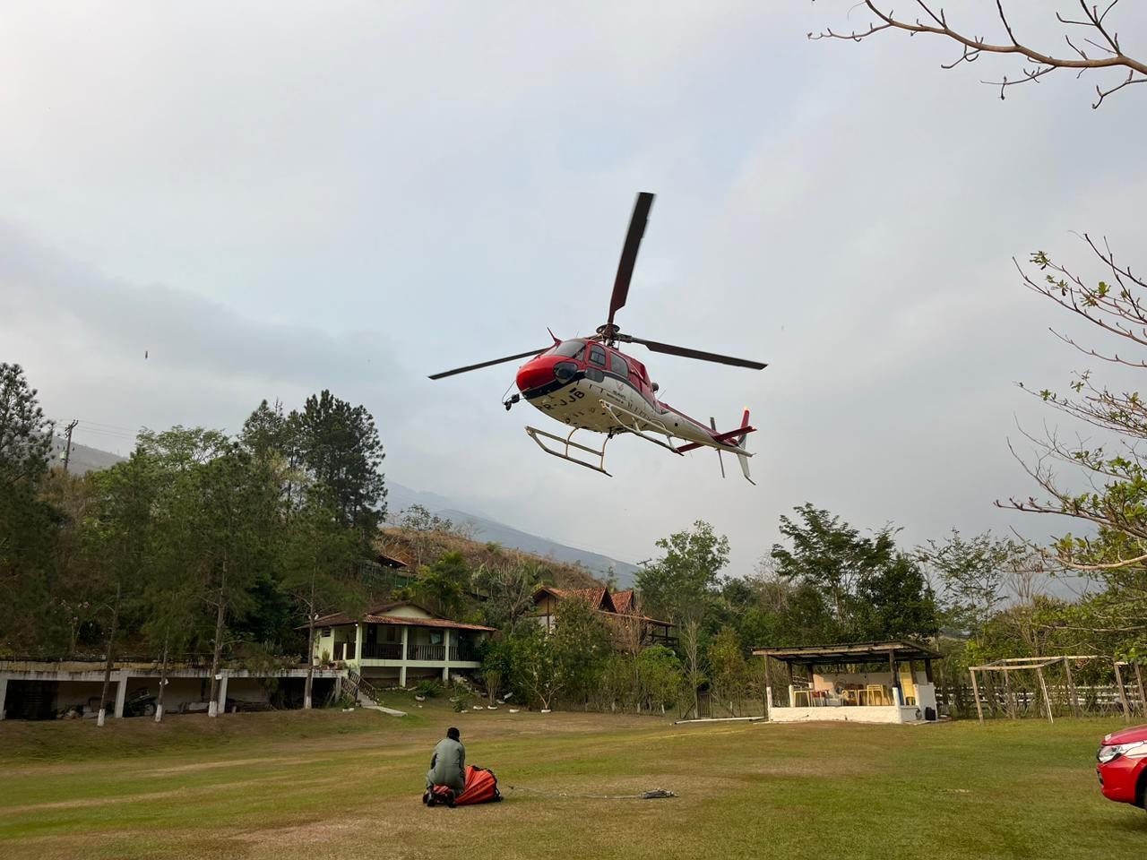 Operação de combate a incêndio na Serra da Bocaina chega ao 6° dia seguido em Bananal