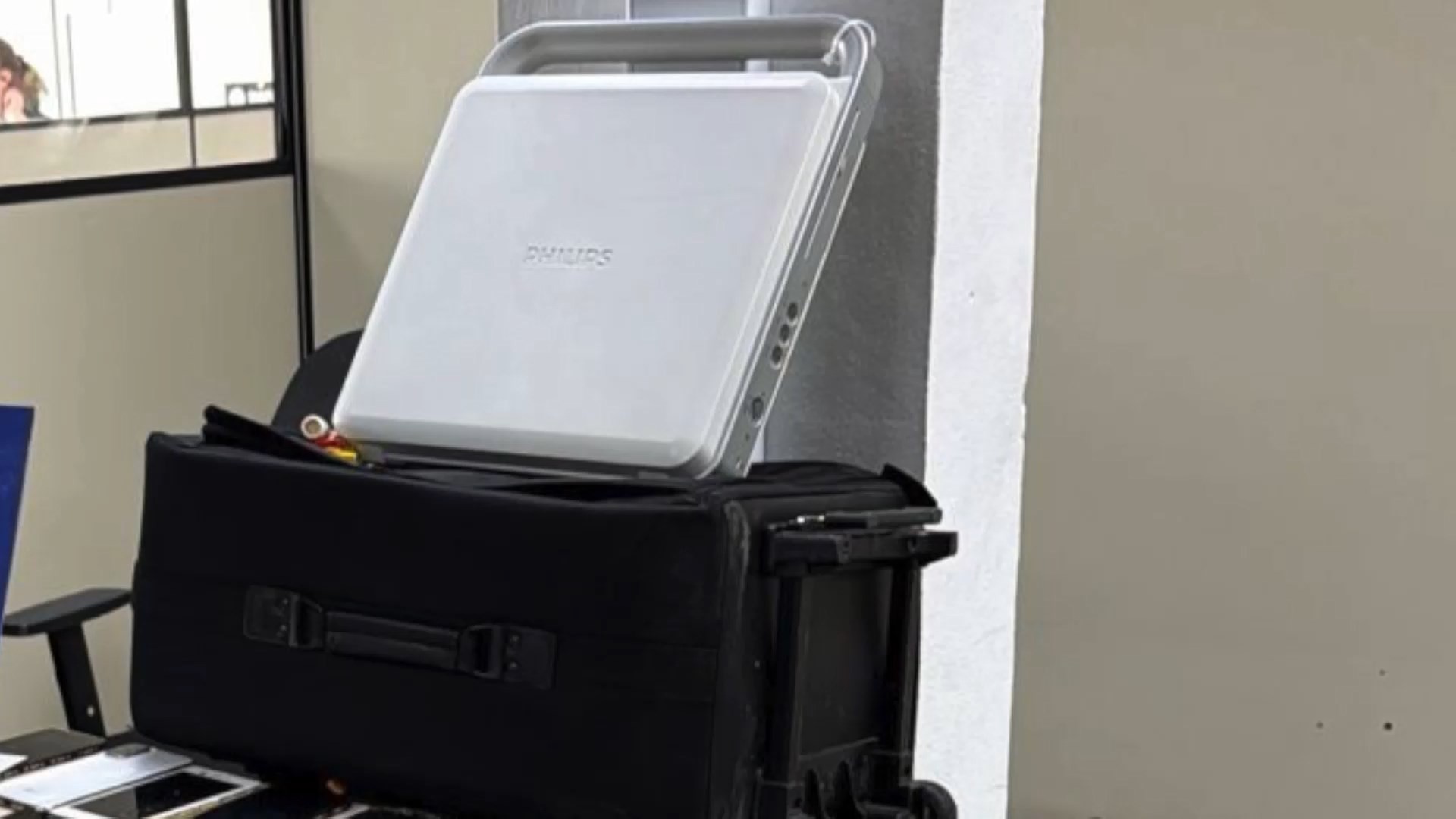 Casal é detido em quarto de hotel usado para receptar ultrassom de R$ 200 mil roubado de hospital no ES