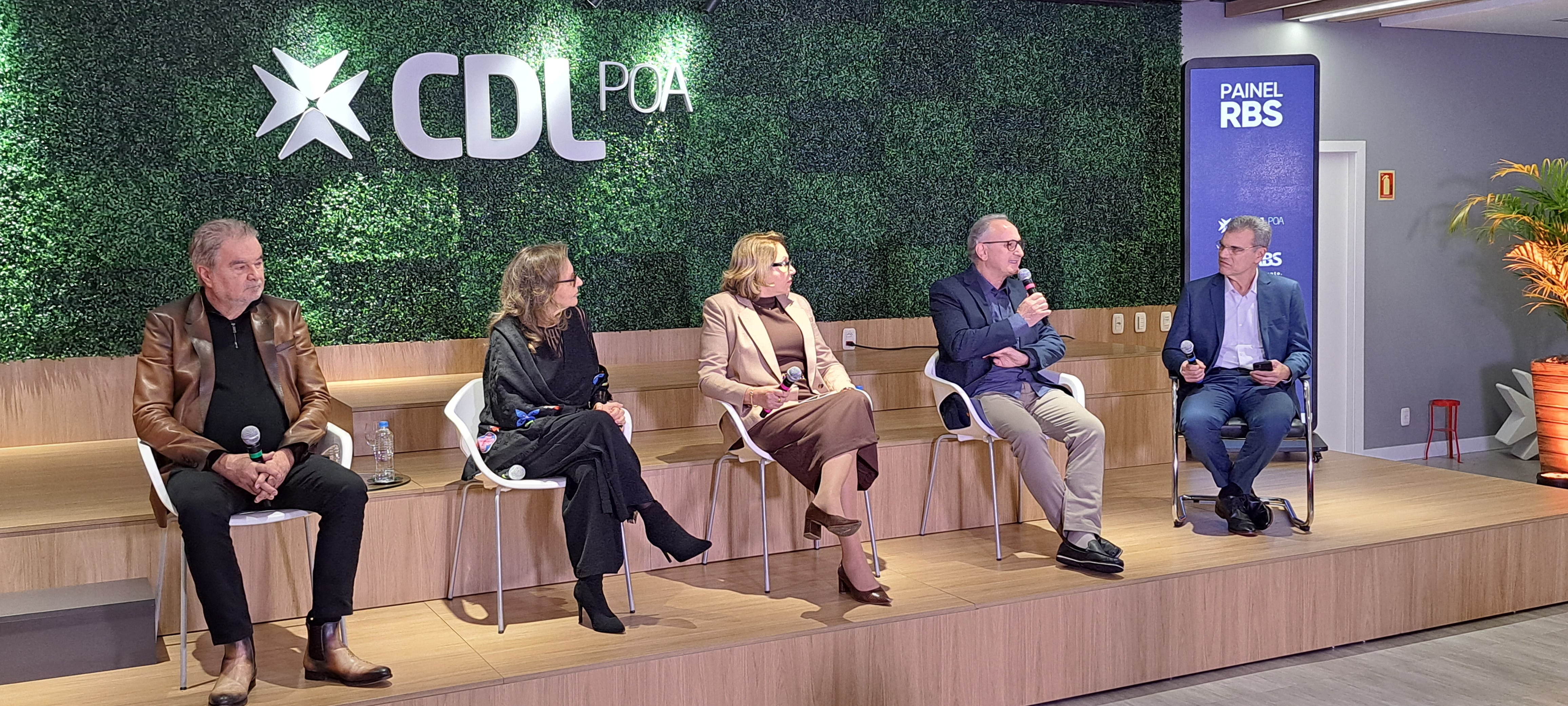 Painel RBS debate reinvenção do varejo gaúcho com tecnologia 
