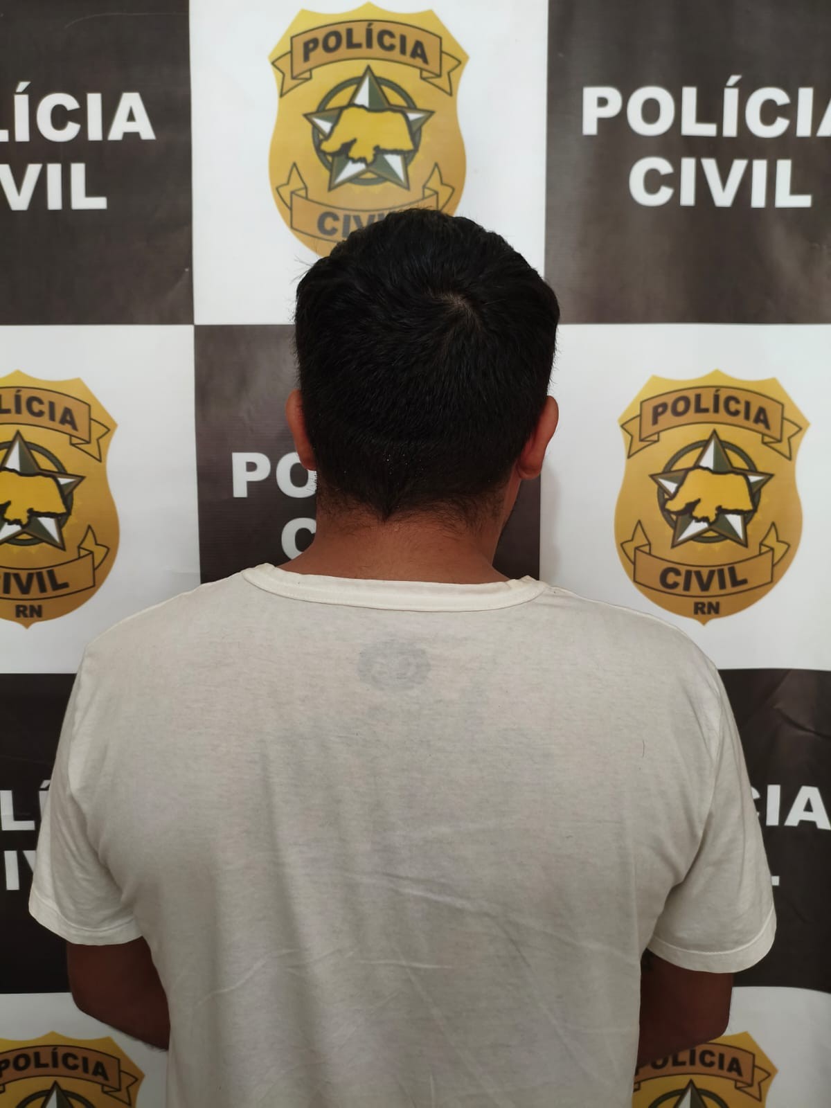 Homem é preso suspeito de ameaçar matar os próprios pais no interior do RN