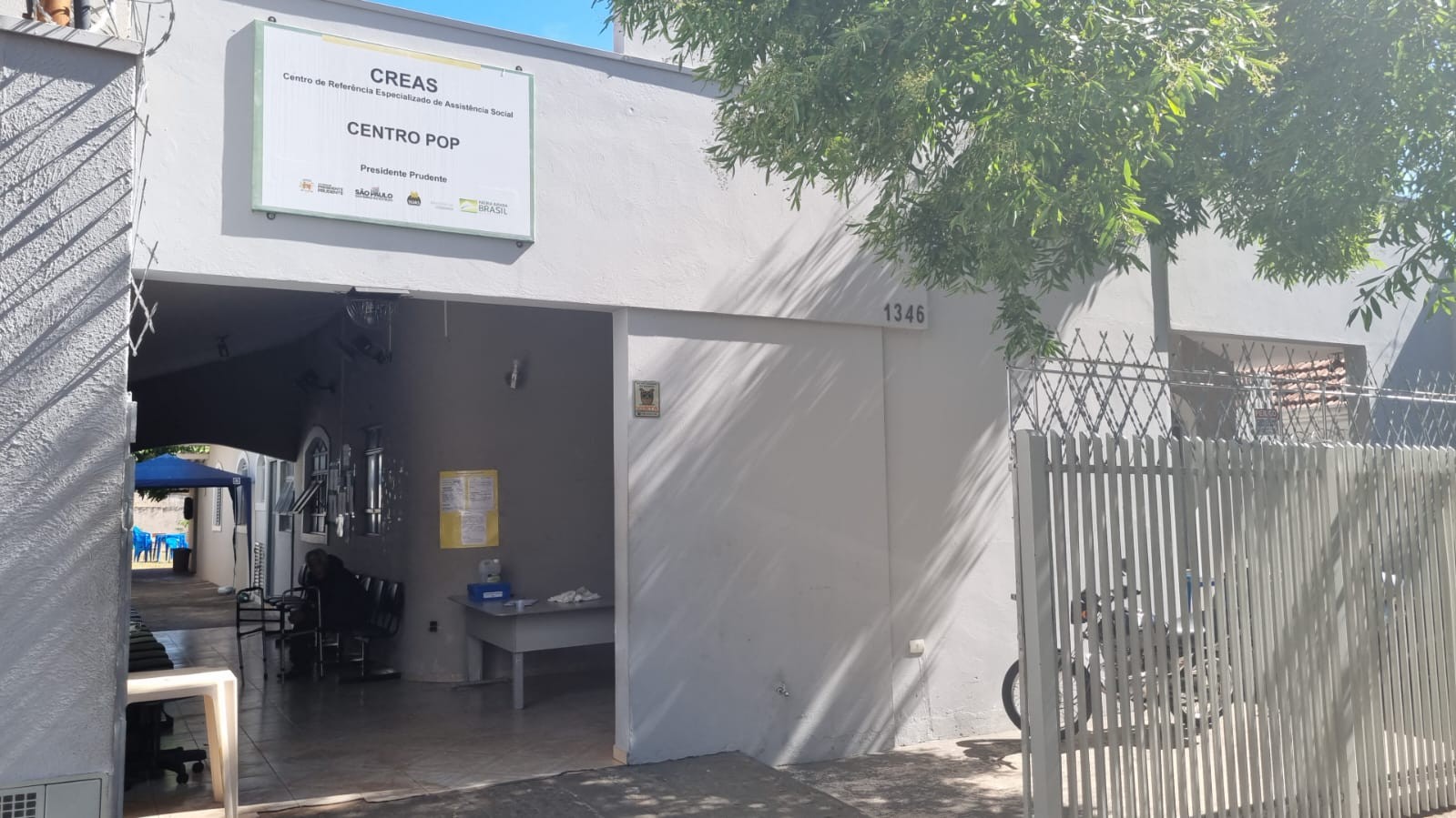 Com chegada de frente fria, Assistência Social distribui cobertores para pessoas em situação de rua em Pres. Prudente