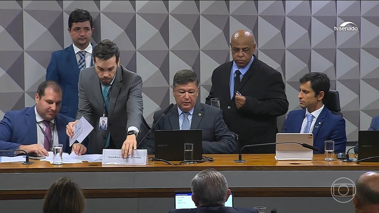 INSS suspende contratos com a Crefisa para pagamento de benefícios