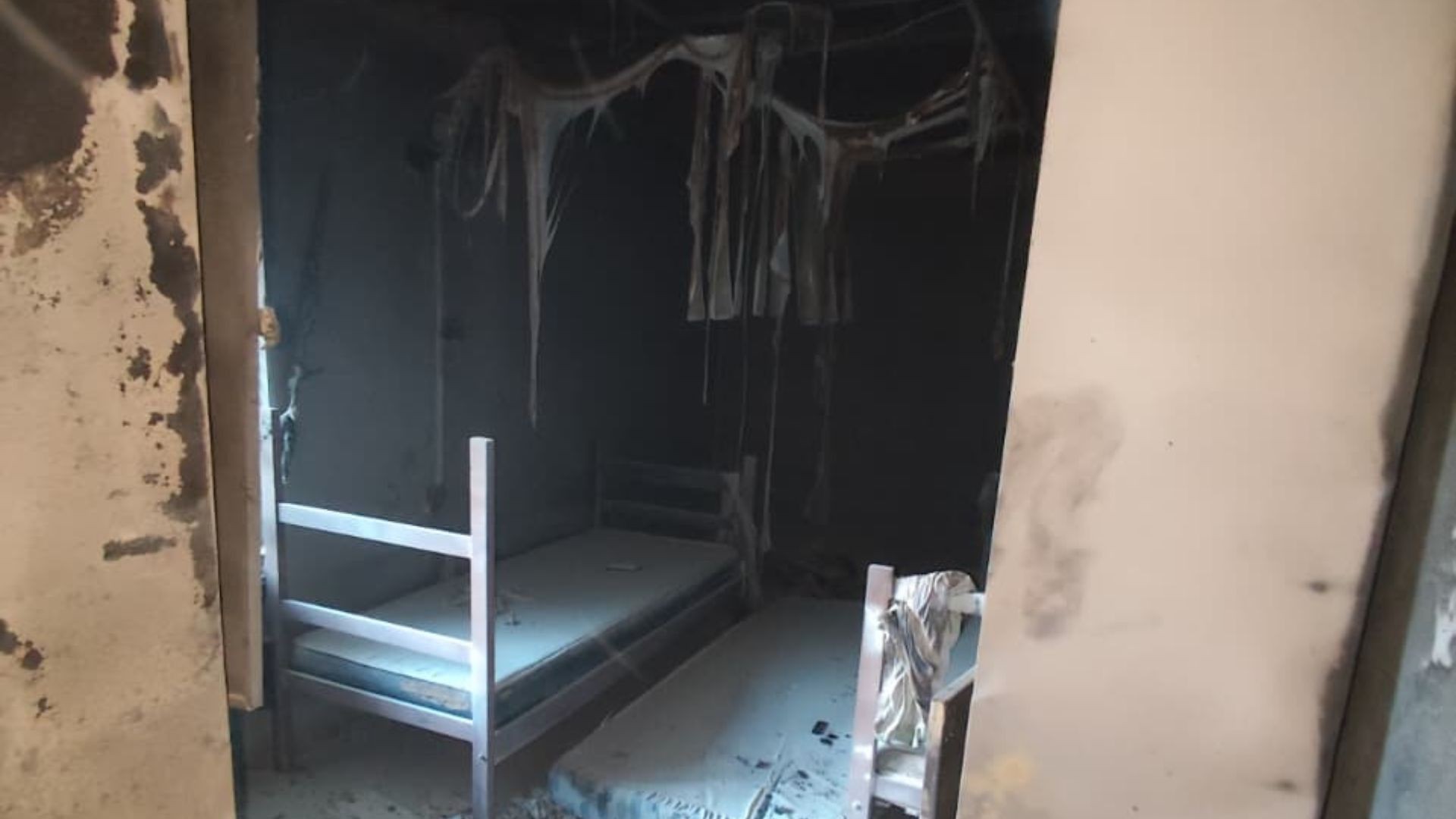 Homem tem corpo incendiado em alojamento de Patrocínio e está em estado grave