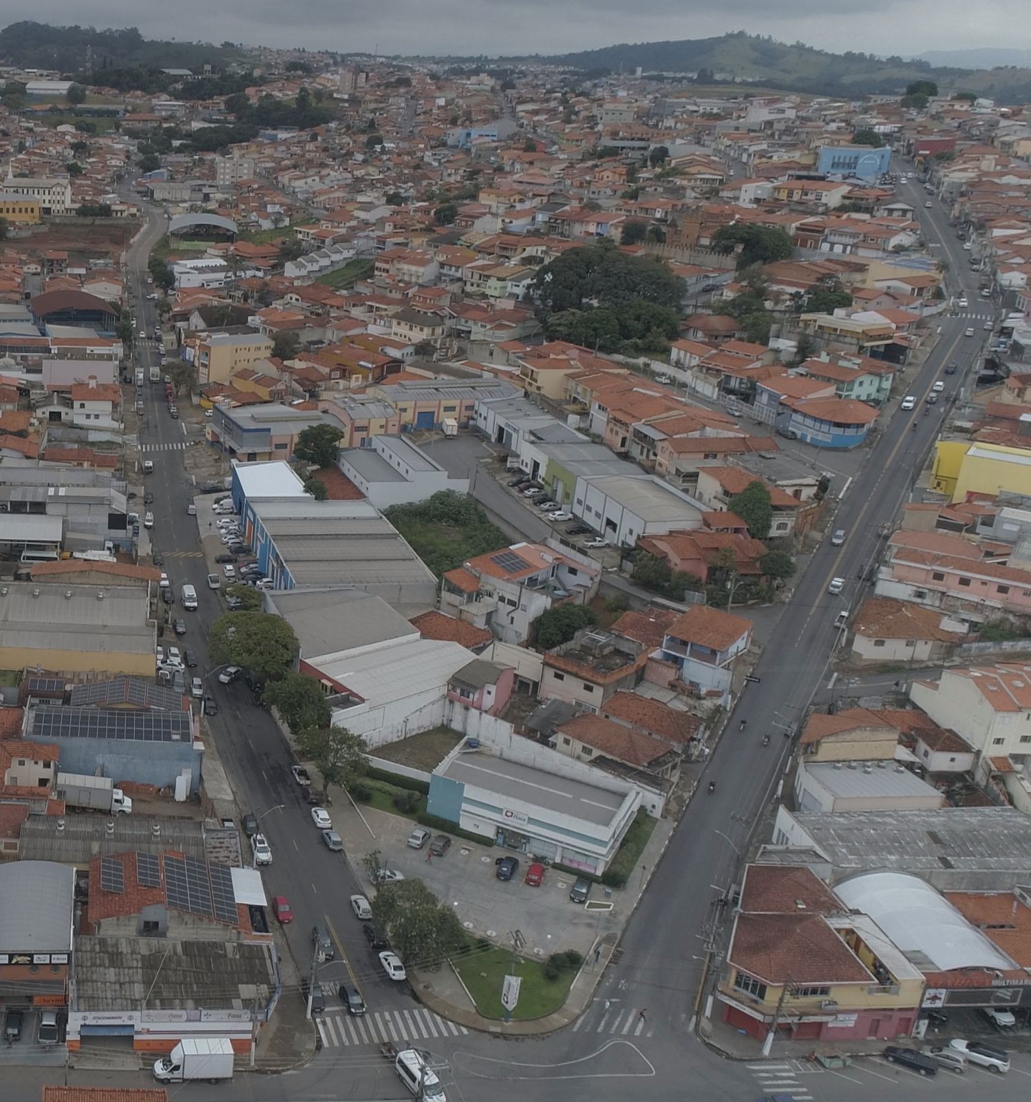 Novo sistema binário muda trânsito na Rua João Franco e na Av. Euzébio Savaio