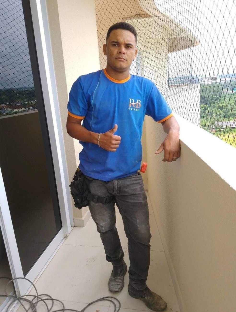 Anderson da Silva Nascimento, de 23 anos, foi atropelado por motorista embriagado quando voltava do trabalho — Foto: Arquivo pessoal