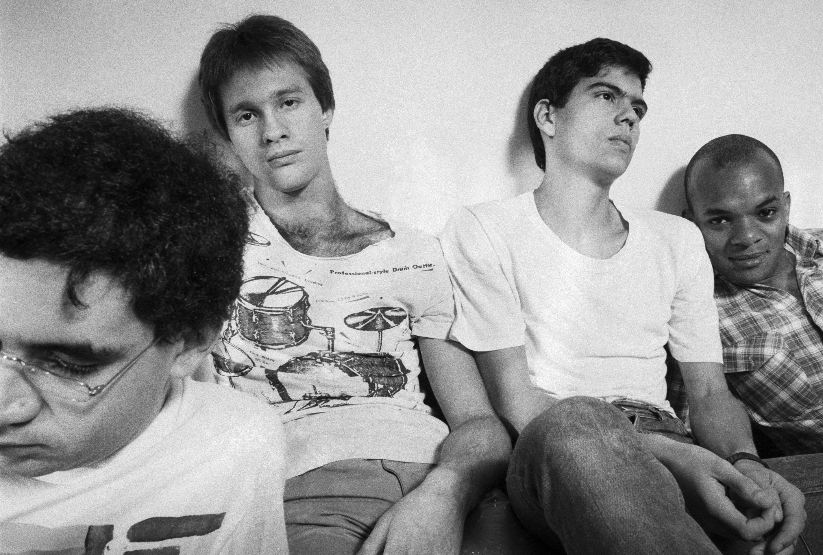 Livro sobre primeiro álbum da banda Legião Urbana expõe crises e tensões em relato com estatura de reportagem