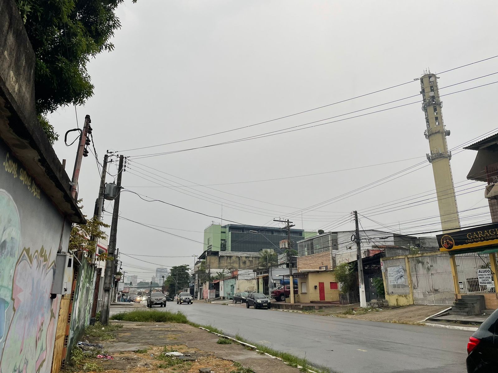 Chuva ajuda a dissipar fumaça em Manaus na manhã desta sexta