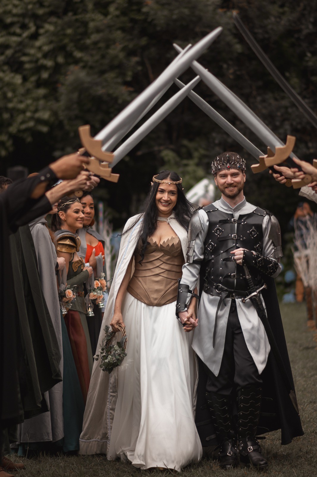 Casamento no Paraná mistura era medieval e Senhor dos Anéis e viraliza nas redes