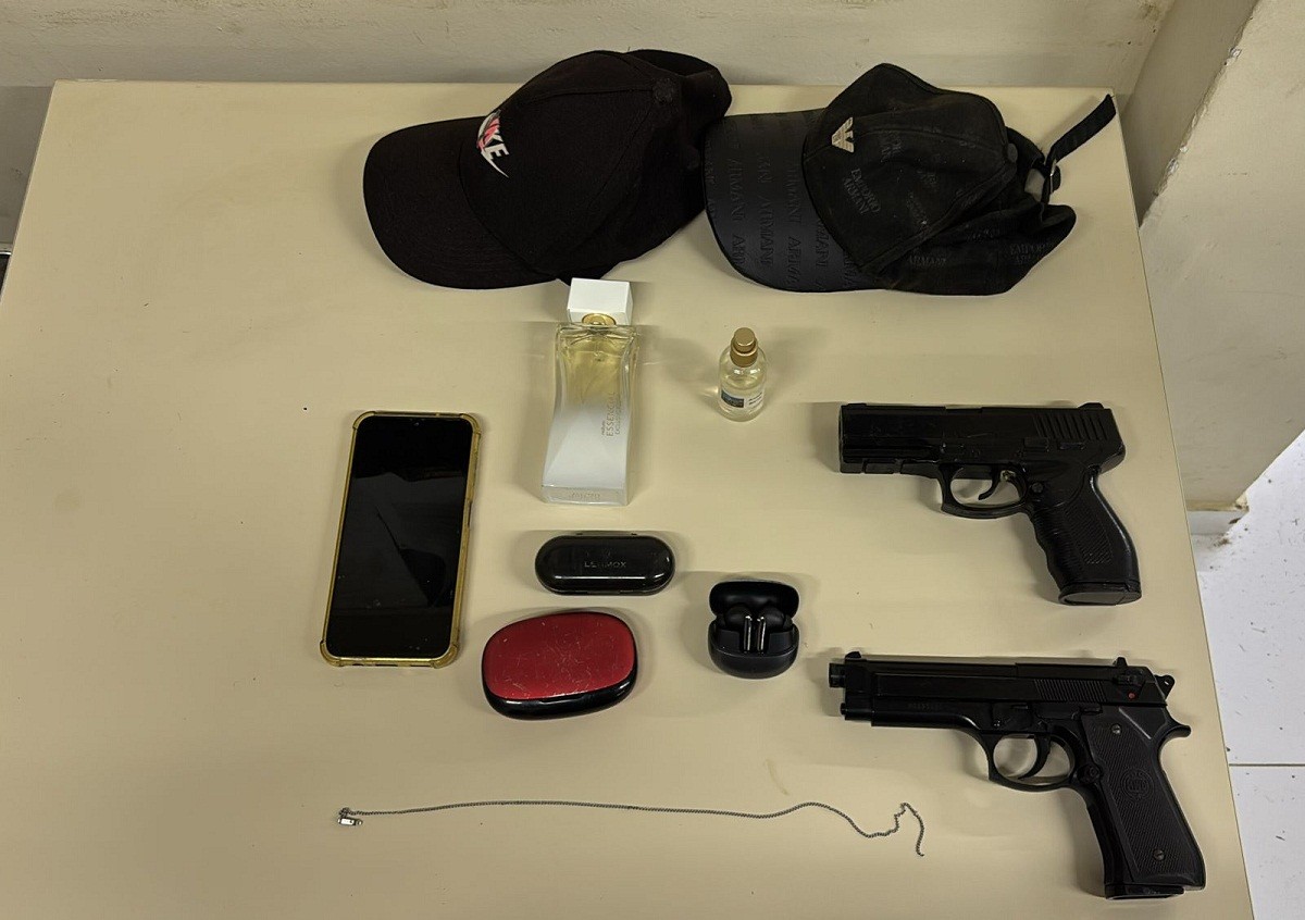 Jovem é preso após série de roubos durante a madrugada em Búzios