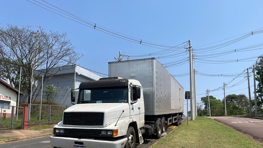 Caminhão carregado com leite condensado é recuperado após roubo em Valinhos
