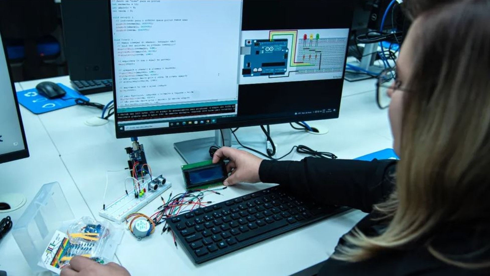Universidade do Trabalho Digital oferta mais de 800 vagas em cursos gratuitos de tecnologia 