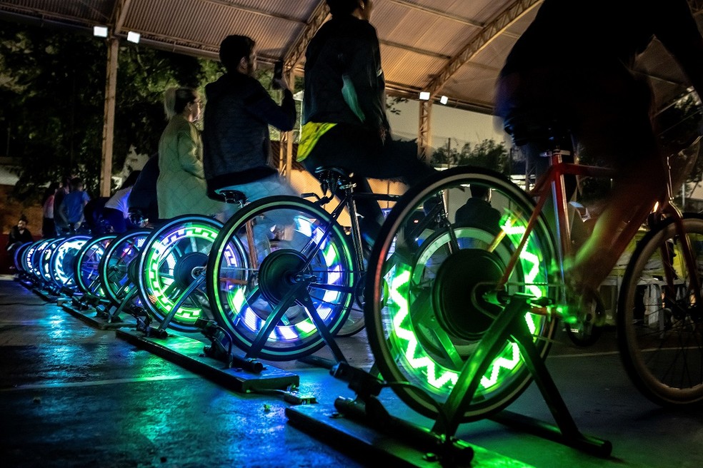 2 de 5
Cinema sustent&aacute;vel usa energia gerada pelo p&uacute;blico em bicicletas &mdash; Foto: BikeCine/Divulga&ccedil;&atilde;o