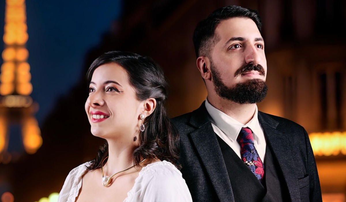 Inspirada na cultura francesa, dupla de artistas fala sobre criação da peça 'Table pour Deux': 'História linda de amor'