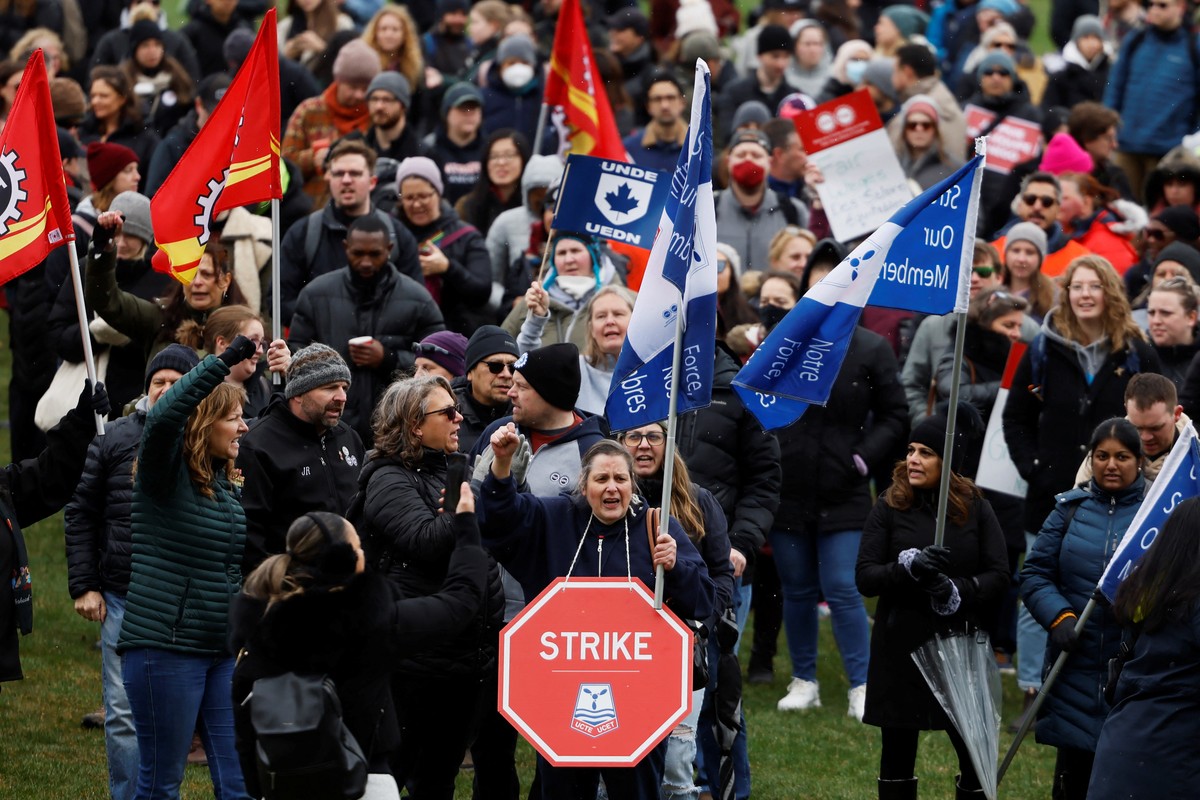 Agreement ends strike by majority of public servants in Canada |  World
