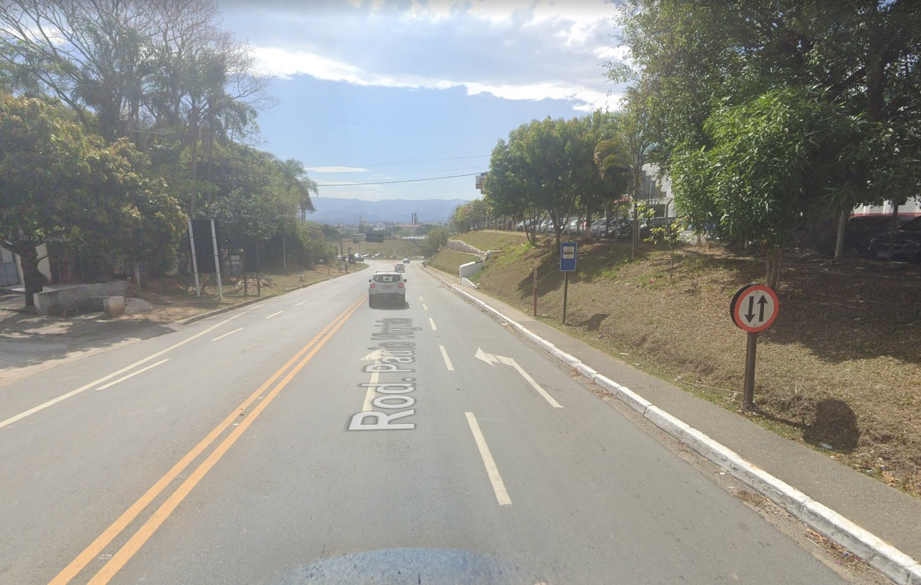 Homem de 46 anos morre após colidir moto com barranco em rodovia de Cunha