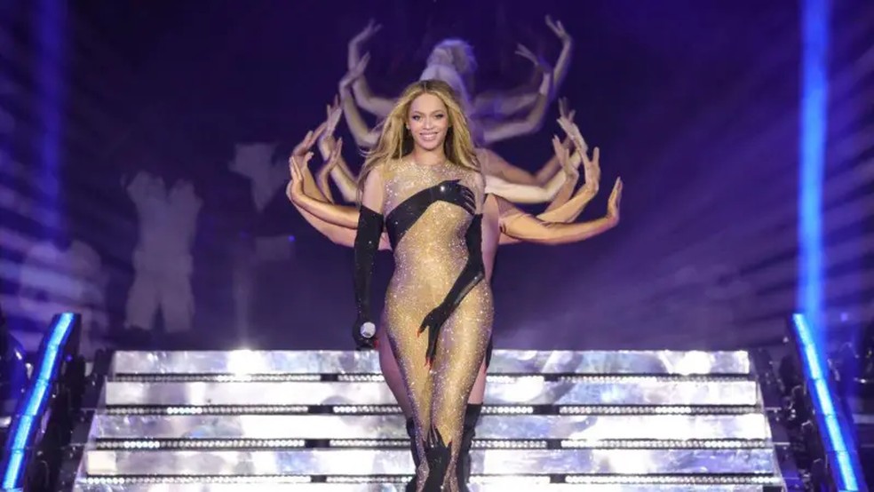A turnê mundial Renaissance rivalizou com Taylor Swift como maior atração de bilheteria de 2023 — Foto: Getty Images via BBC