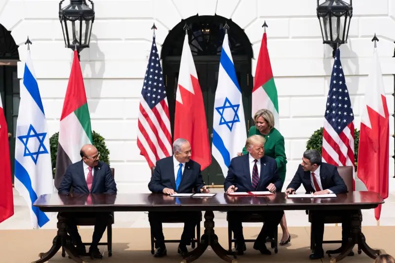 Trump disse ter pedido a países árabes que assinem Acordos de Abraão como condição para acordo com Irã