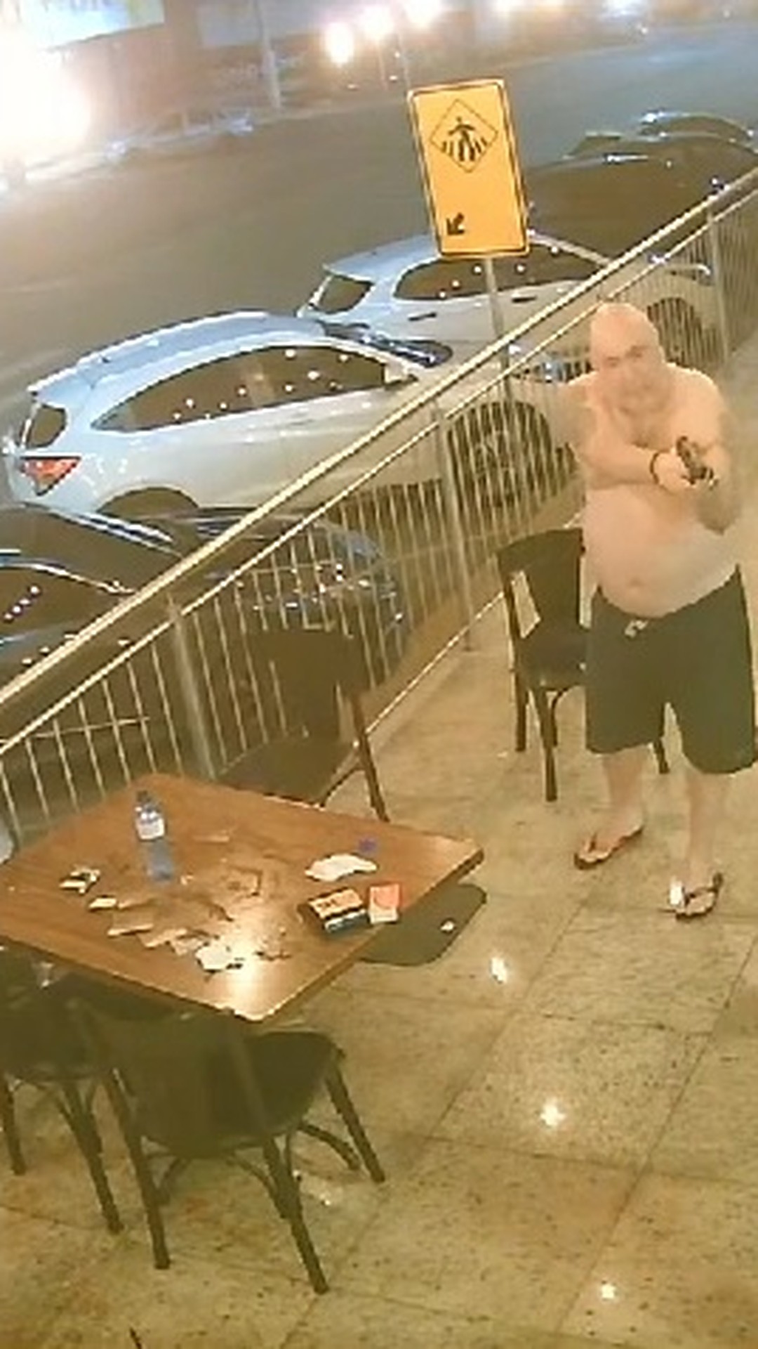 Agente da Polícia Civil do DF é preso após agredir mulher e atirar em  delegada em bar; veja VÍDEO da confusão | Distrito Federal | G1