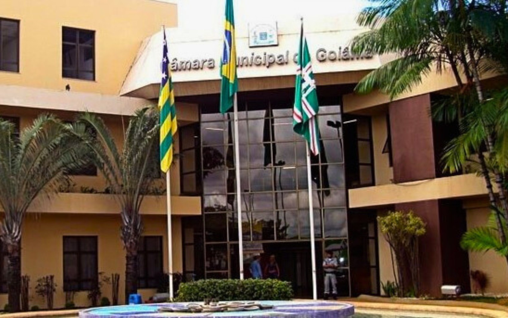 Câmara de Goiânia publica edital de concurso com salários de até R$ 10 mil  