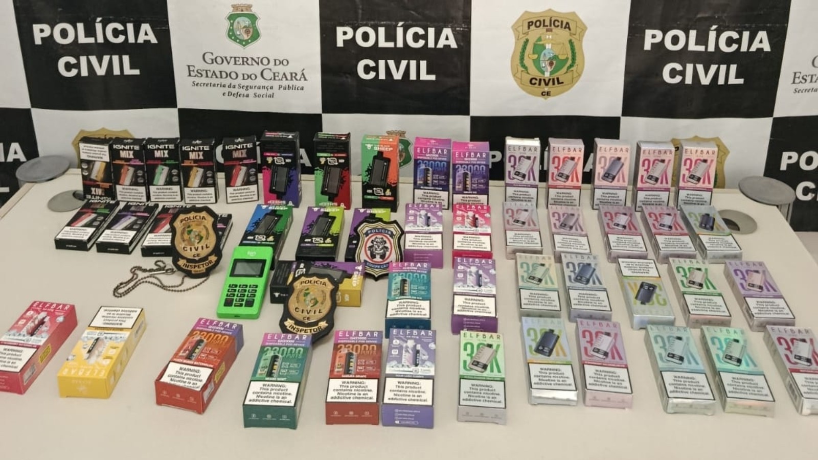 Homem é preso por vender ‘vapes’ e ‘pods’ no interior do Ceará; adolescentes eram clientes