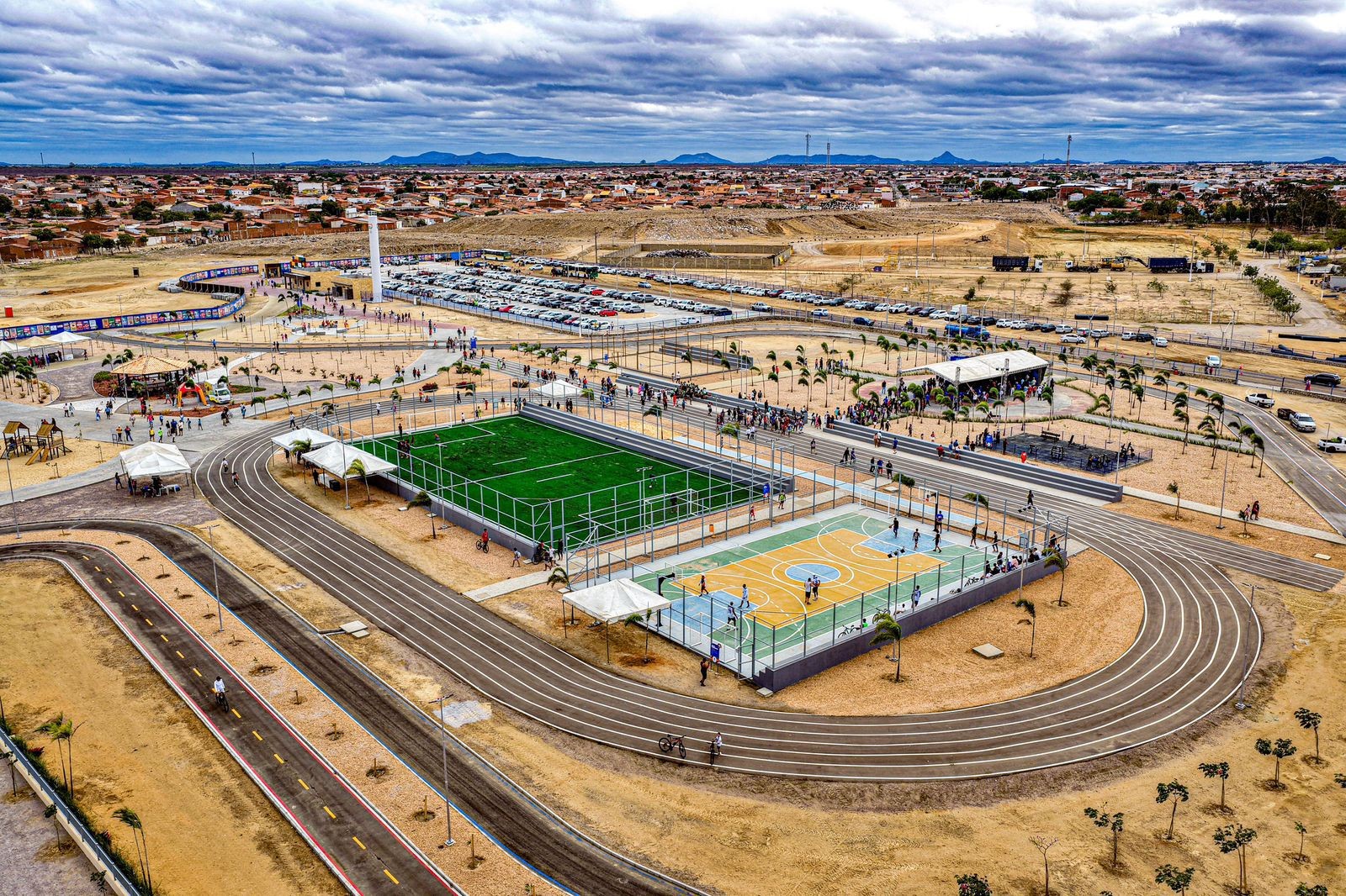 Parque do Povo Rafael Coelho é inaugurado em Petrolina 
