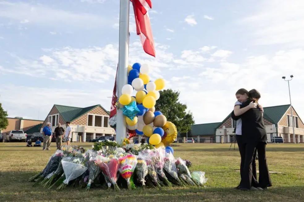 O tiroteio deixou quatro mortos, incluindo dois menores de idade — Foto: Getty Images/BBC