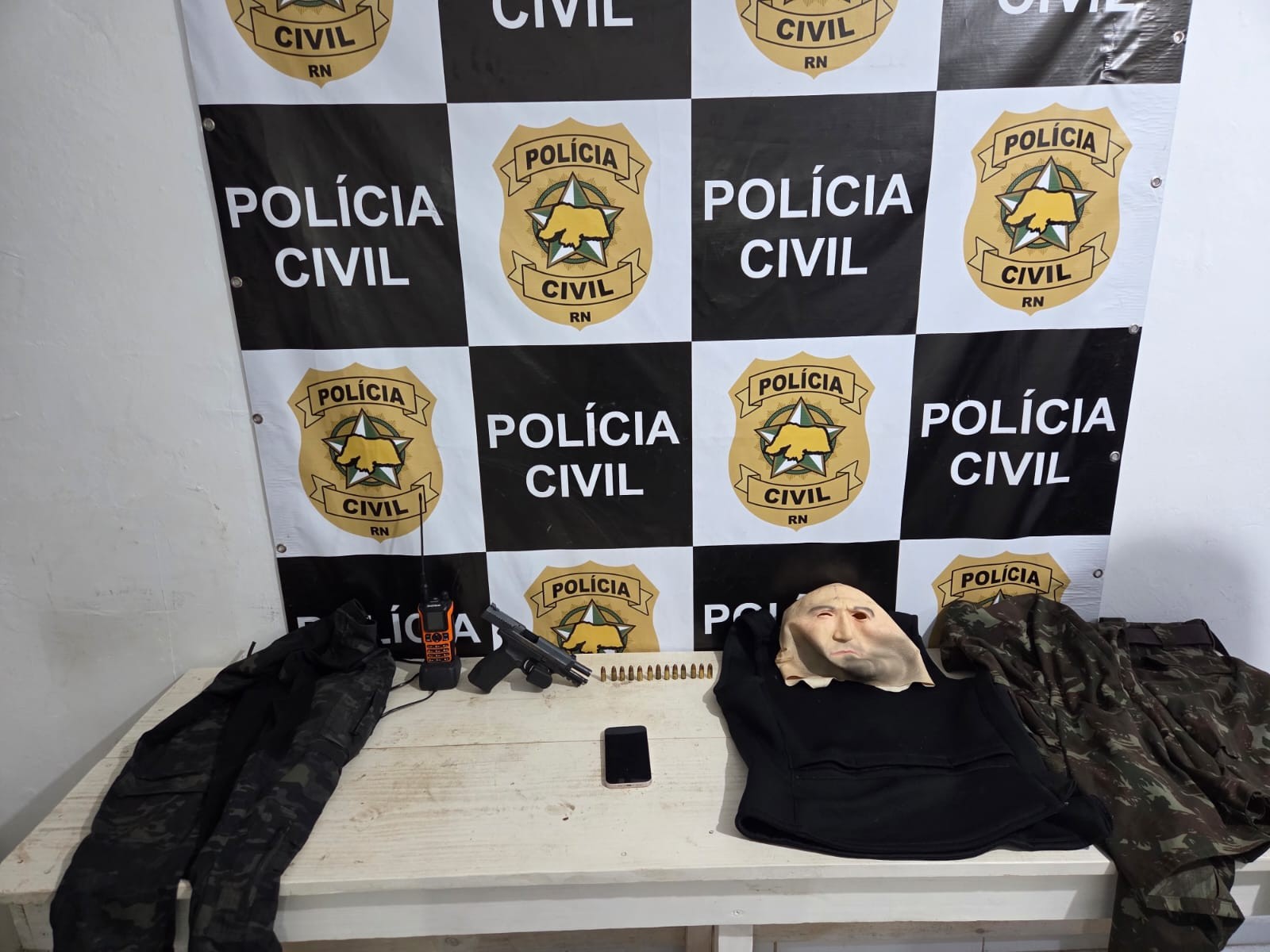 Suspeito de tráfico interestadual e lavagem de dinheiro é preso em Pipa