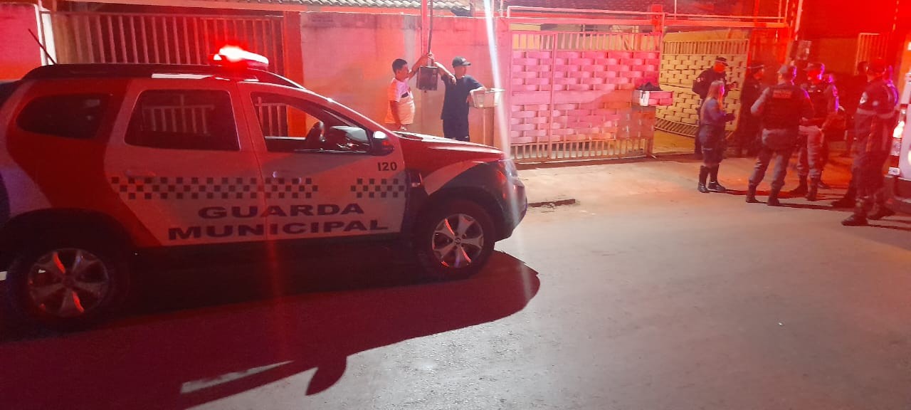 Grávida é morta dentro de casa por facção rival a do marido em Várzea Grande