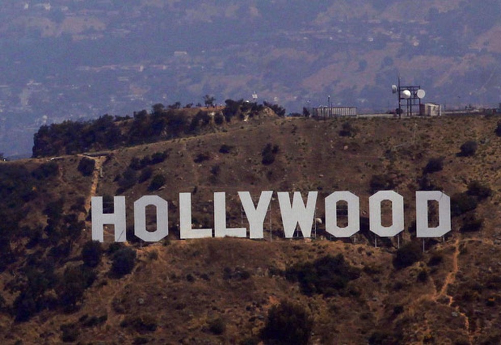 O letreiro de Hollywood, local onde foi encontrada cabeça de homem, em foto de 2010 — Foto: Reuters