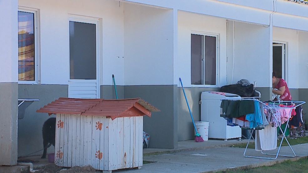 Casas provisórias erguidas para famílias desabrigadas no Vale do Taquari — Foto: Reprodução/RBS TV