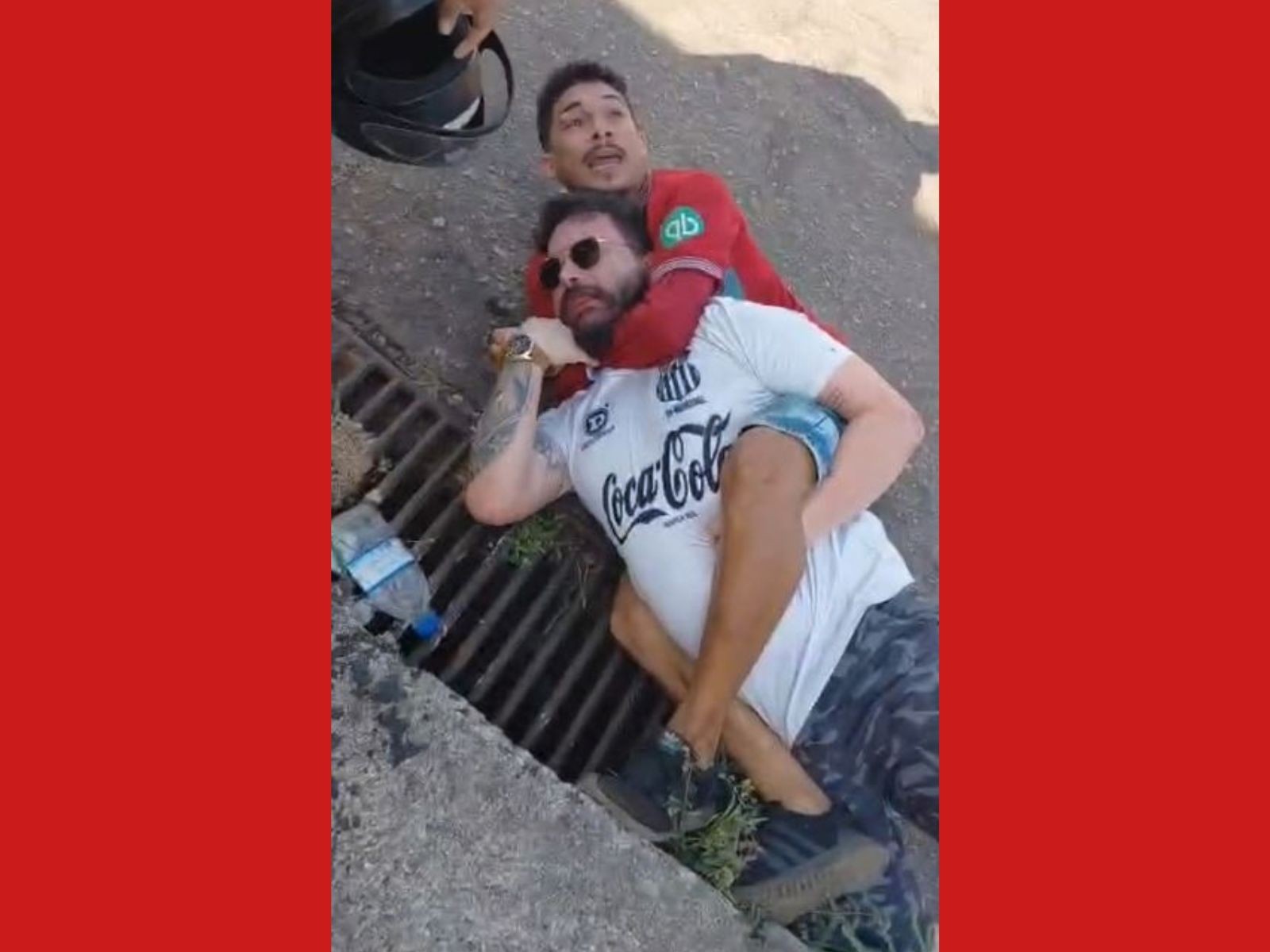 VÍDEO: Motorista derruba moto, agride motoboy e leva 'mata-leão' durante briga de trânsito no Acre