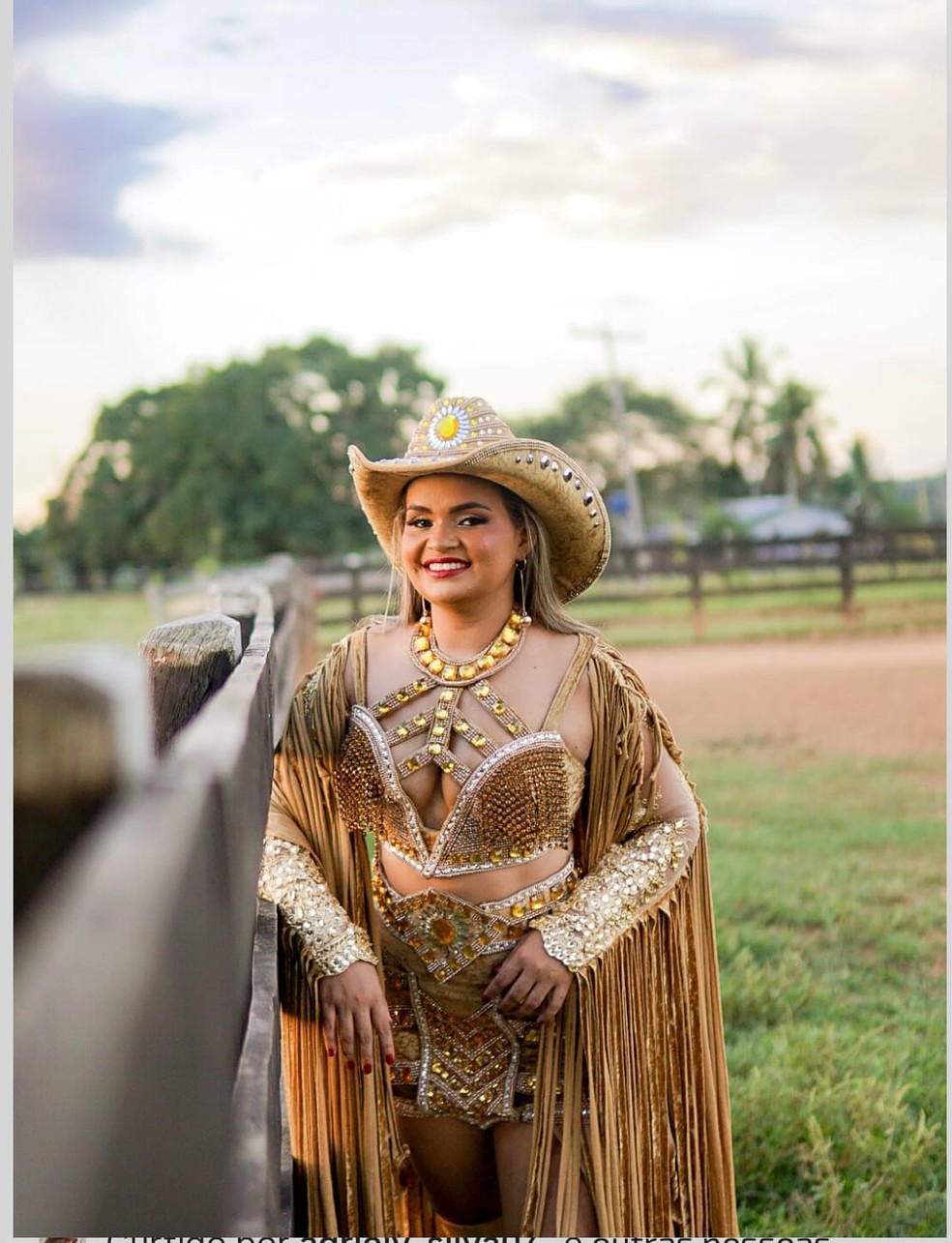 Nay Souza é uma das 13 candidatas ao título de Rainha do Rodeio — Foto: Reprodução