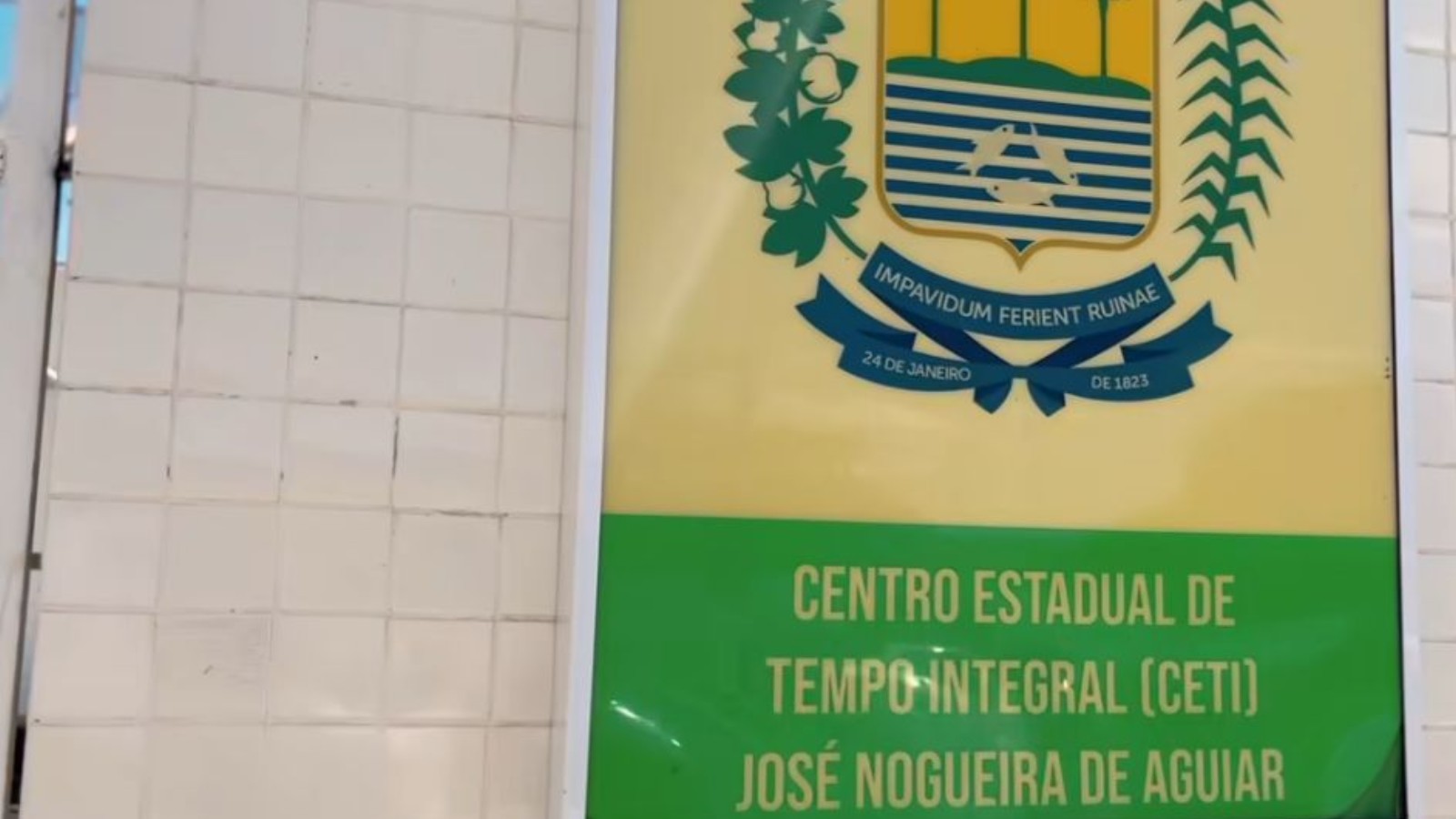 Vigilante de escola é afastado após prisão por gravar corpo de alunas durante ensaio na unidade no Piauí